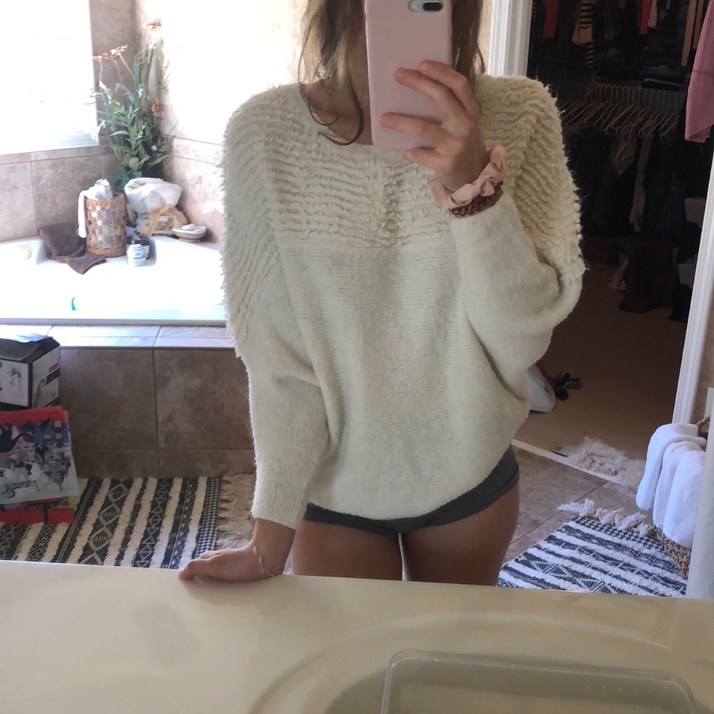 STARING AT STARS SWEATER